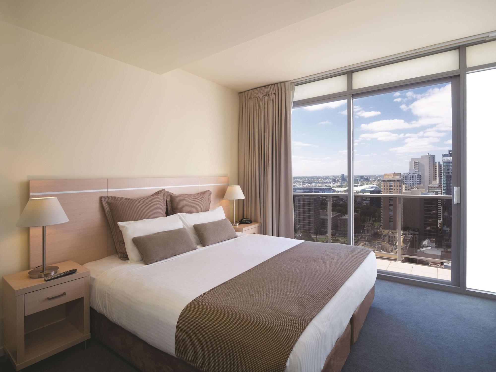 Oaks Melbourne On Lonsdale Suites Exterior photo