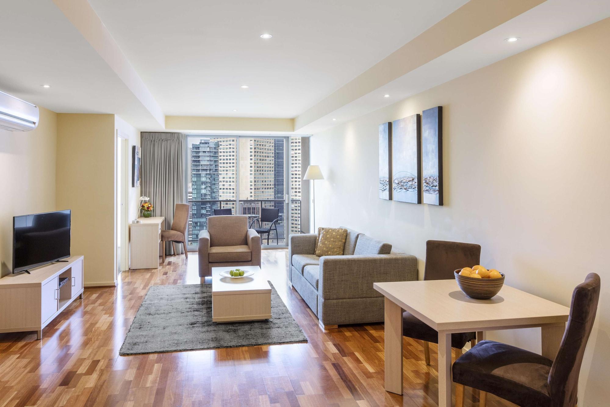 Oaks Melbourne On Lonsdale Suites Exterior photo