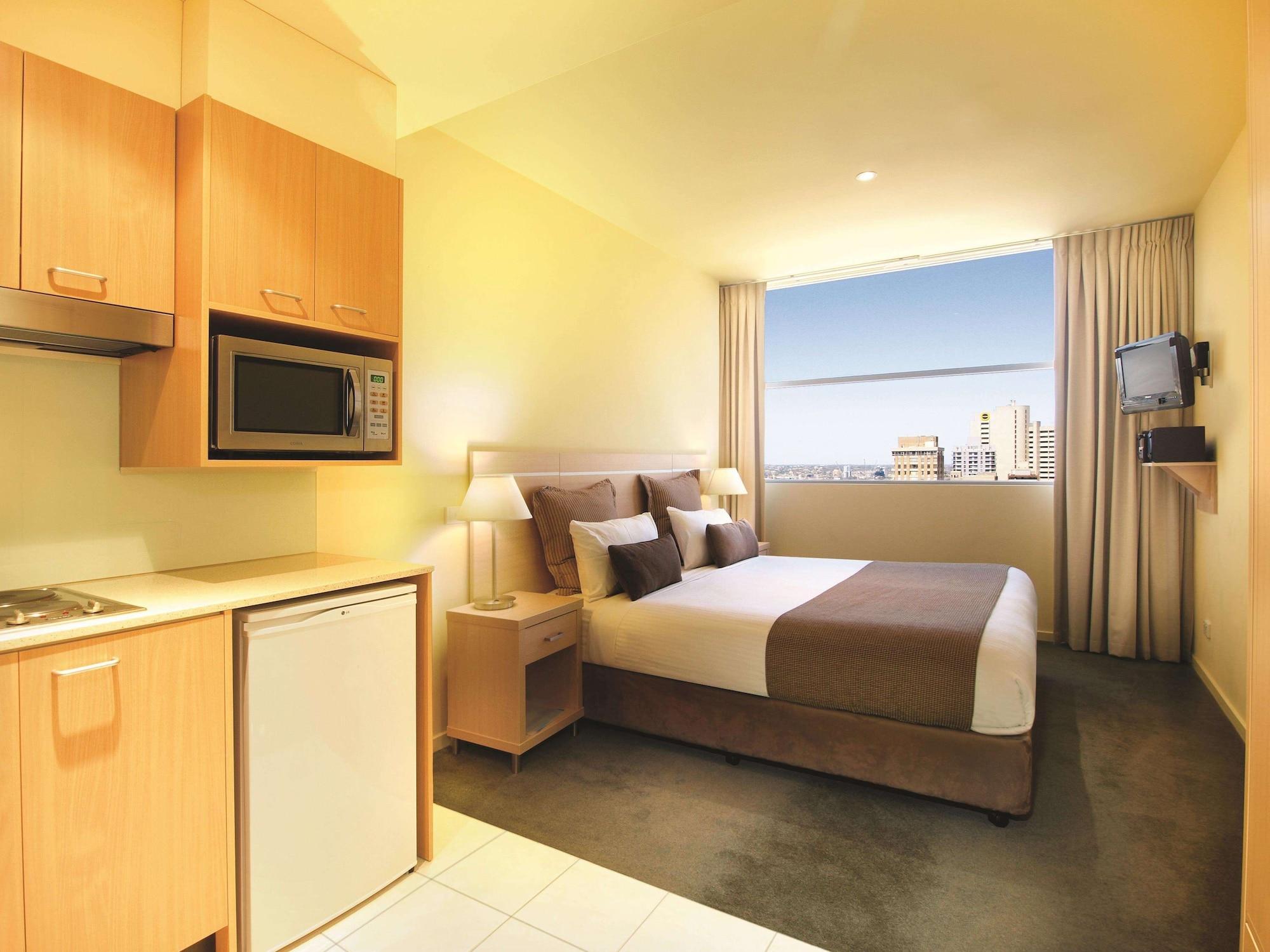 Oaks Melbourne On Lonsdale Suites Exterior photo