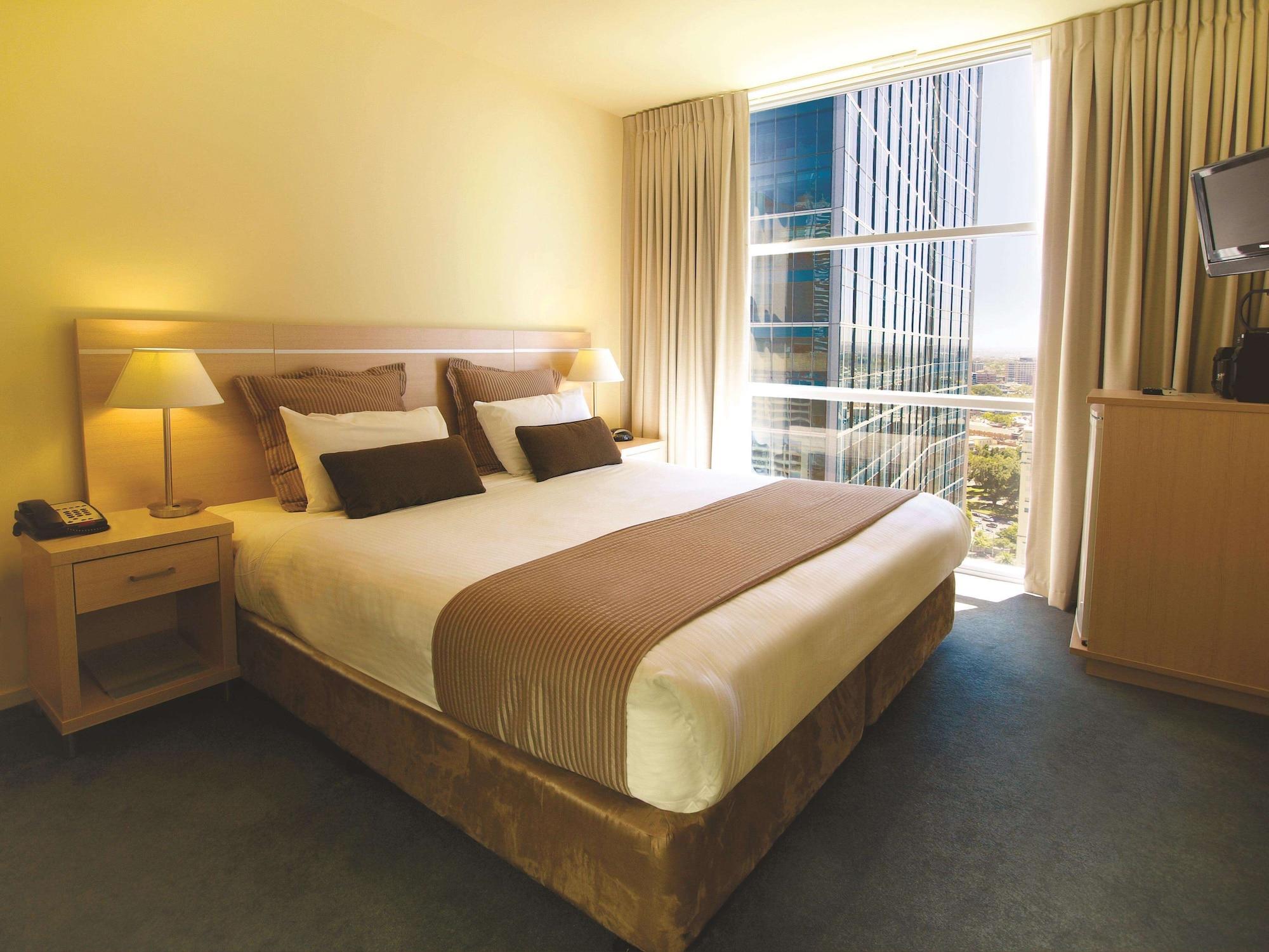 Oaks Melbourne On Lonsdale Suites Exterior photo