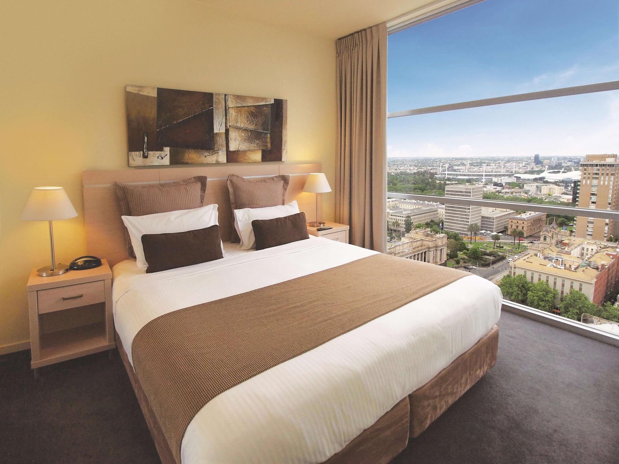 Oaks Melbourne On Lonsdale Suites Exterior photo