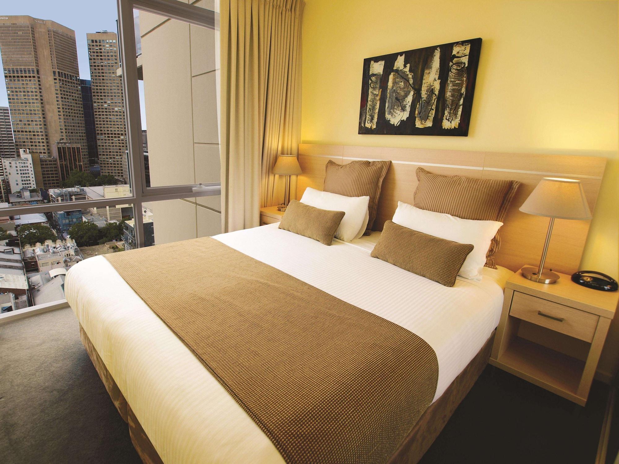 Oaks Melbourne On Lonsdale Suites Exterior photo