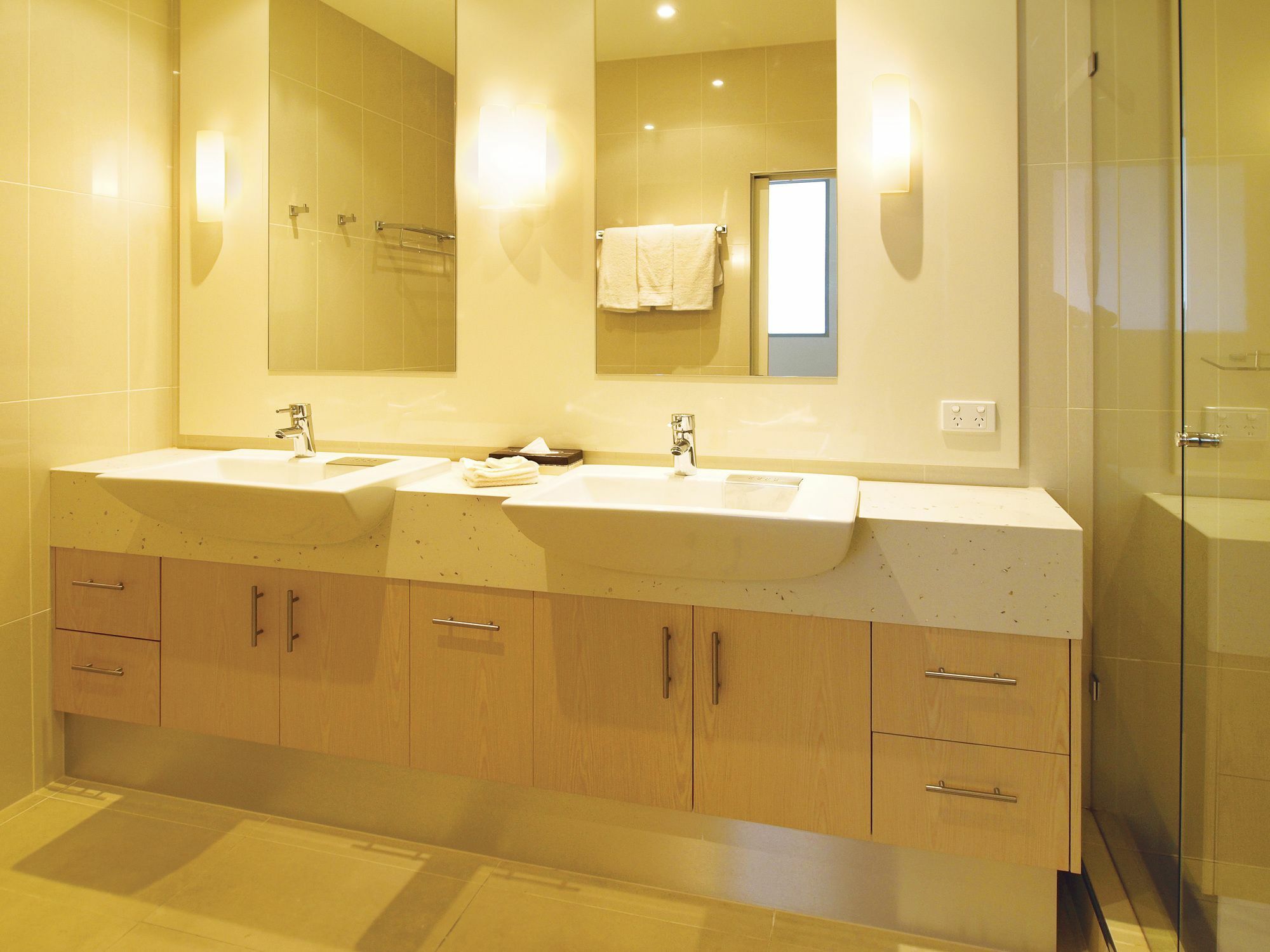 Oaks Melbourne On Lonsdale Suites Exterior photo